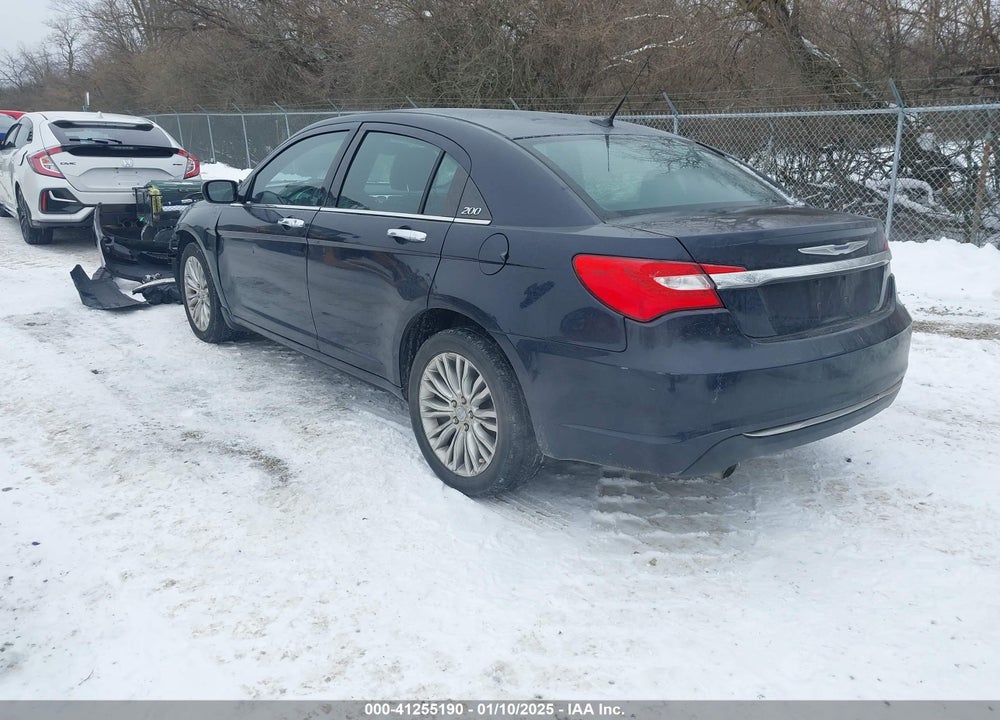 2011 CHRYSLER 200 VIN: 1C3BC2FG9BN527223