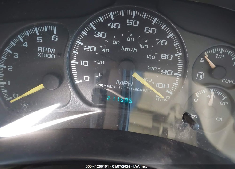 2001 GMC YUKON XL 1500 SLT VIN: 3GKEC16T21G157440