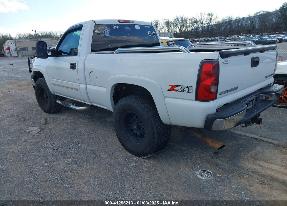 2004 CHEVROLET SILVERADO 1500 Z71 VIN: 1GCEK14T24Z295677