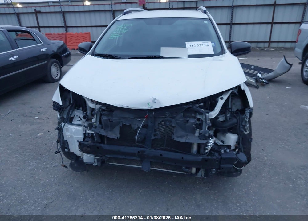 2015 TOYOTA RAV4 LE VIN: JTMZFREV2FD075881