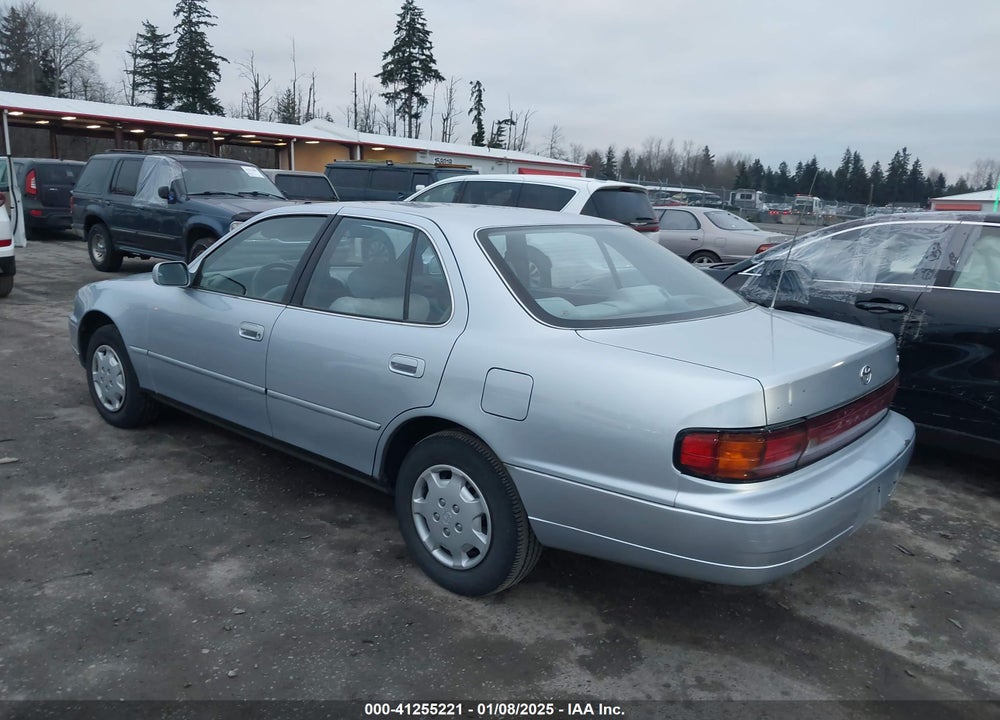 1994 TOYOTA CAMRY LE VIN: JT2SK12E6R0253962