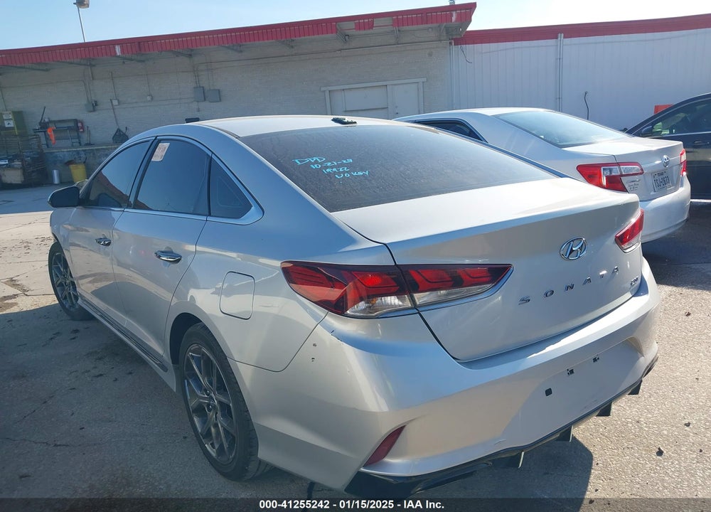 2018 HYUNDAI SONATA VIN: 5NPE34AB6JH666160