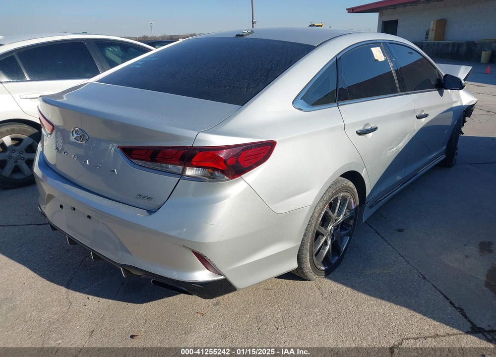 2018 HYUNDAI SONATA VIN: 5NPE34AB6JH666160