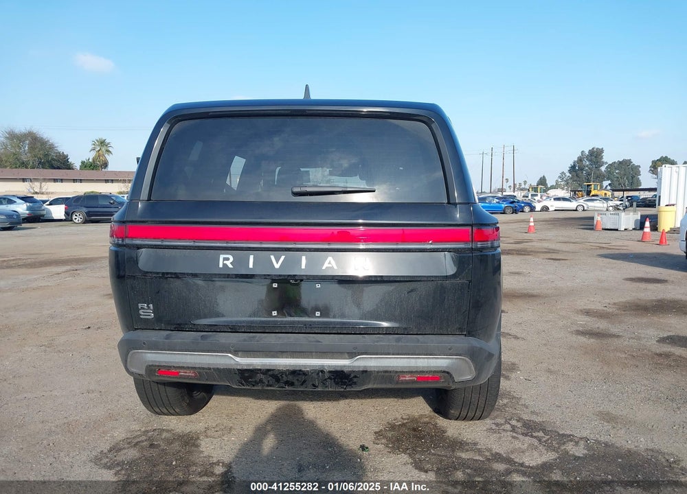 2025 RIVIAN R1S ADVENTURE DUAL MOTOR LARGE PACK/ADVENTURE DUAL MOTOR MAX PACK VIN: 7PDSGBBAXSN055849