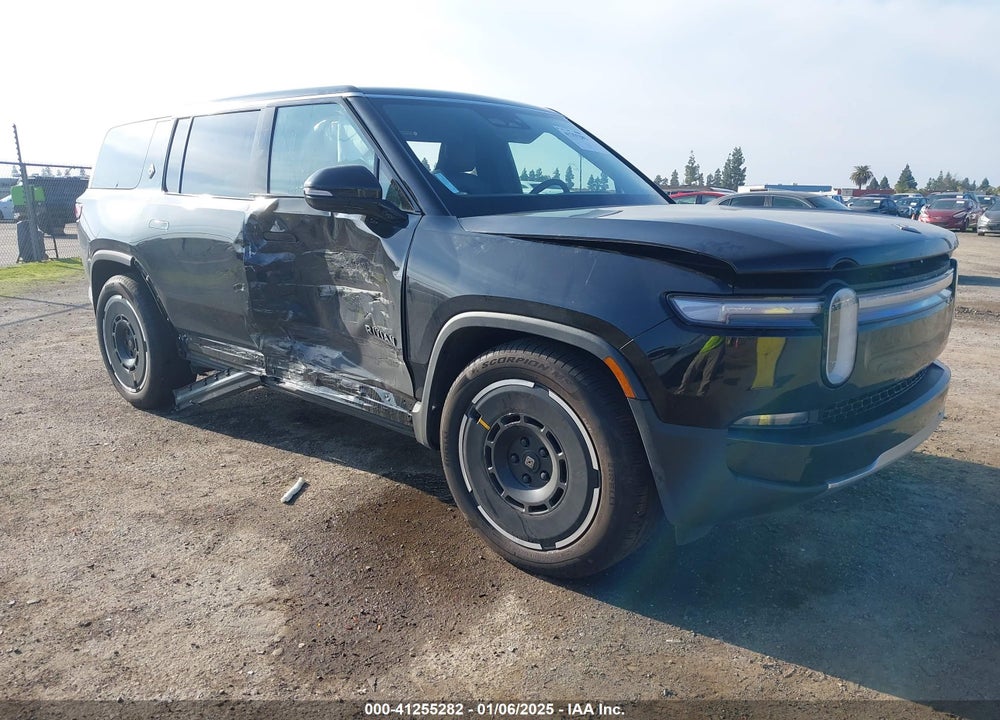 2025 RIVIAN R1S ADVENTURE DUAL MOTOR LARGE PACK/ADVENTURE DUAL MOTOR MAX PACK VIN: 7PDSGBBAXSN055849