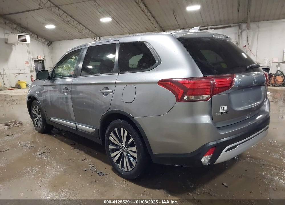 2019 MITSUBISHI OUTLANDER ES VIN: JA4AD2A36KZ018122