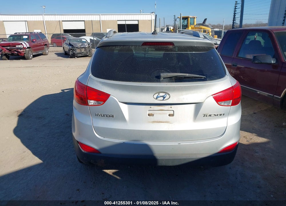2011 HYUNDAI TUCSON GLS VIN: KM8JU3AC3BU126976