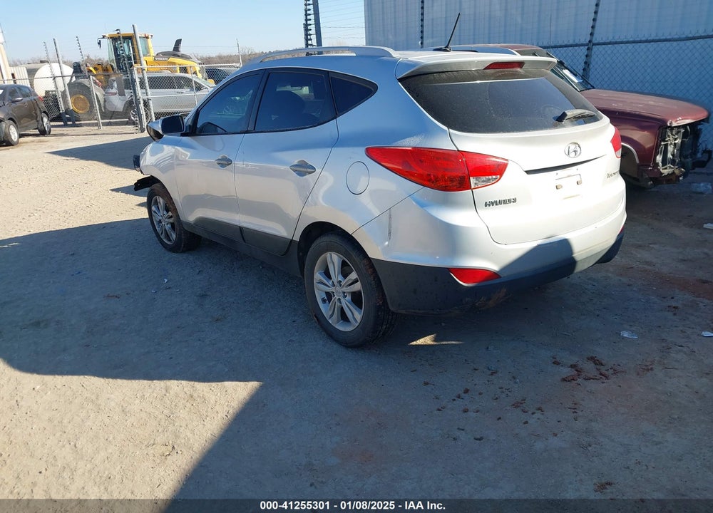 2011 HYUNDAI TUCSON GLS VIN: KM8JU3AC3BU126976