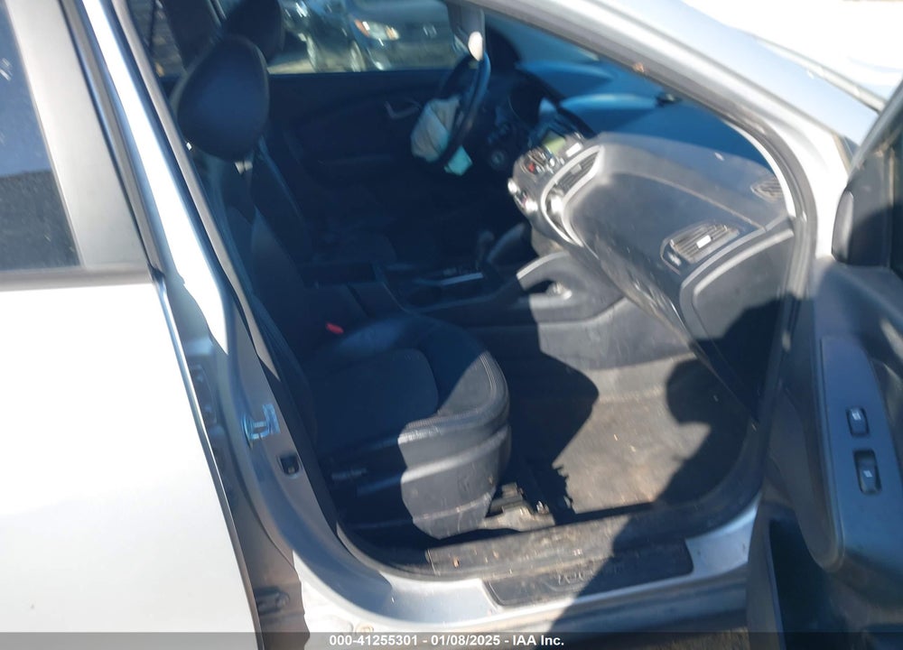 2011 HYUNDAI TUCSON GLS VIN: KM8JU3AC3BU126976