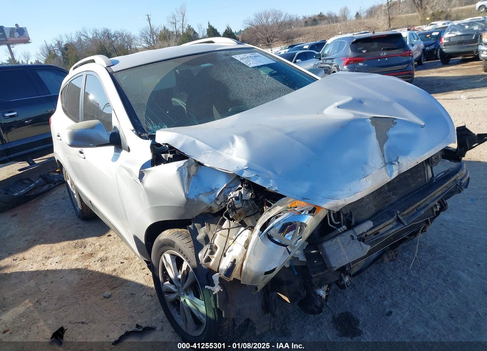 2011 HYUNDAI TUCSON GLS VIN: KM8JU3AC3BU126976