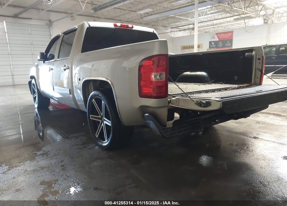 2008 CHEV SILVERADO 1500 LT1 C VIN: 3GCEC13C08G128822