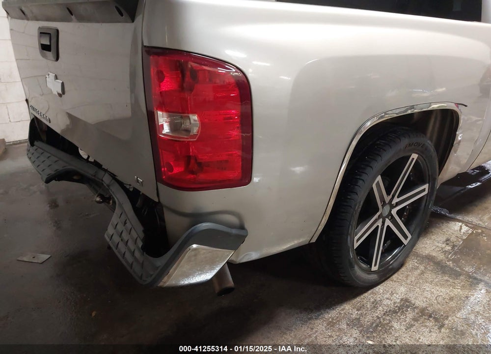 2008 CHEV SILVERADO 1500 LT1 C VIN: 3GCEC13C08G128822