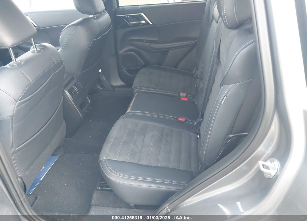 2024 MITSUBISHI OUTLANDER SE 2.5 2WD/SE BLACK EDITION S-AWC/SE BLACK EDITION W/PANO ROOF S-AWC VIN: JA4J3VA84RZ041828