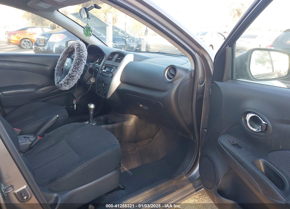 2015 NISSAN VERSA 1.6 SV VIN: 3N1CN7AP1FL879414