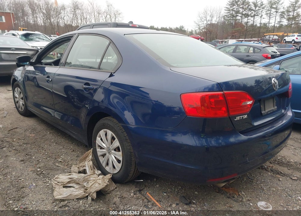 2013 VOLKSWAGEN JETTA 2.0L S VIN: 3VW2K7AJ3DM310632