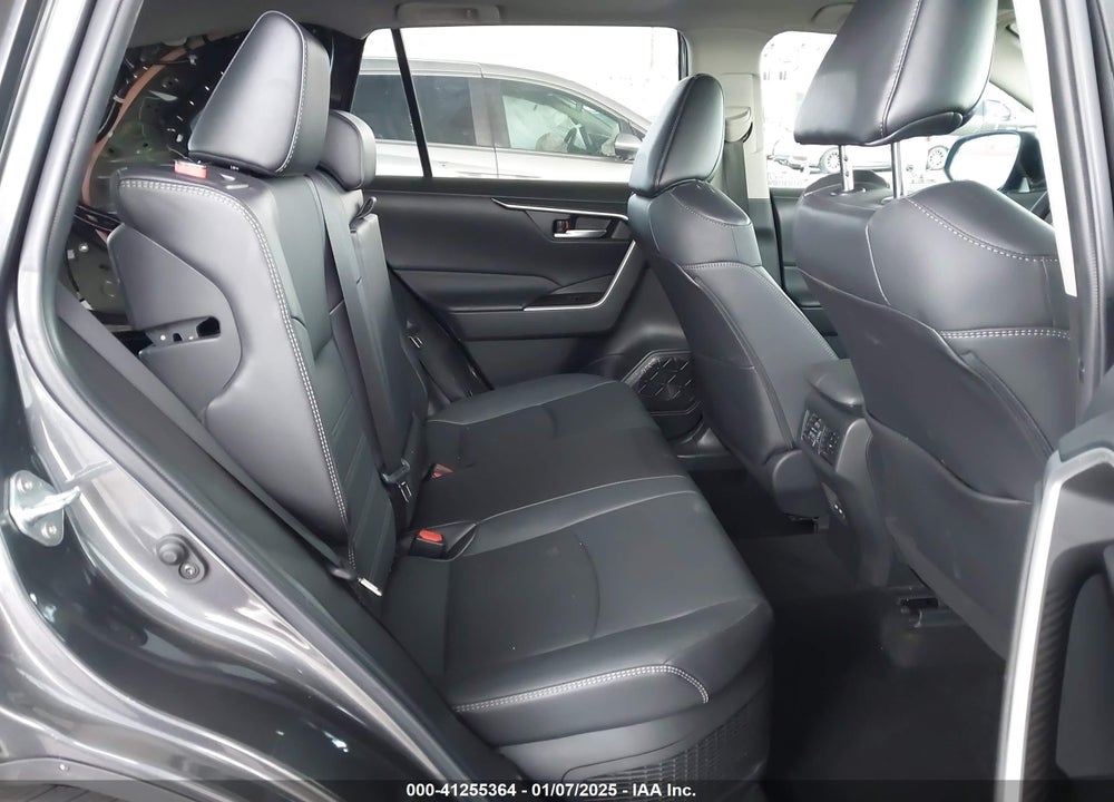 2023 TOYOTA RAV4 HYBRID XLE PREMIUM VIN: 4T3B6RFV2PU125036