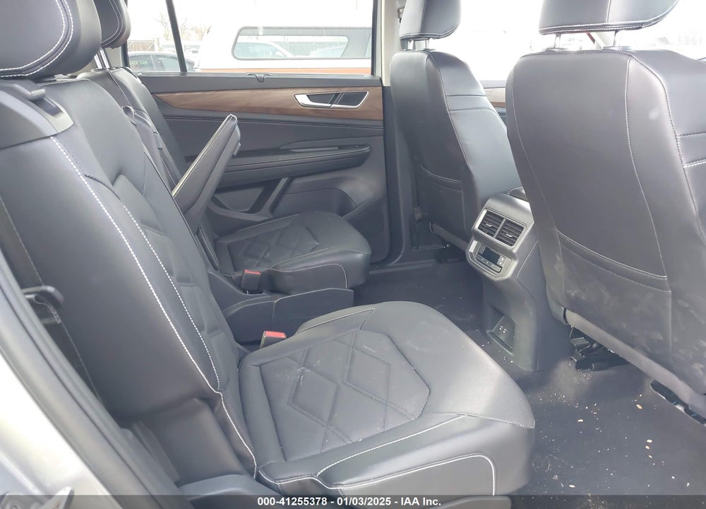 2024 VOLKSWAGEN ATLAS VIN: 1V2WR2CA6RC566660
