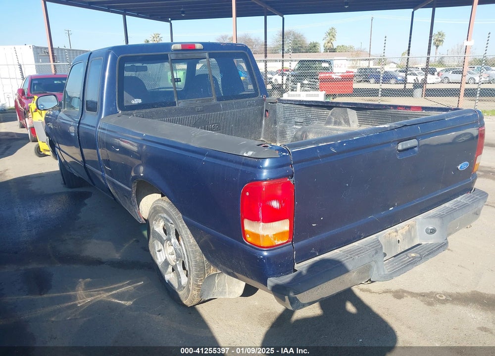 1994 FORD RANGER SUPER CAB VIN: 1FTCR14A1RPA18555