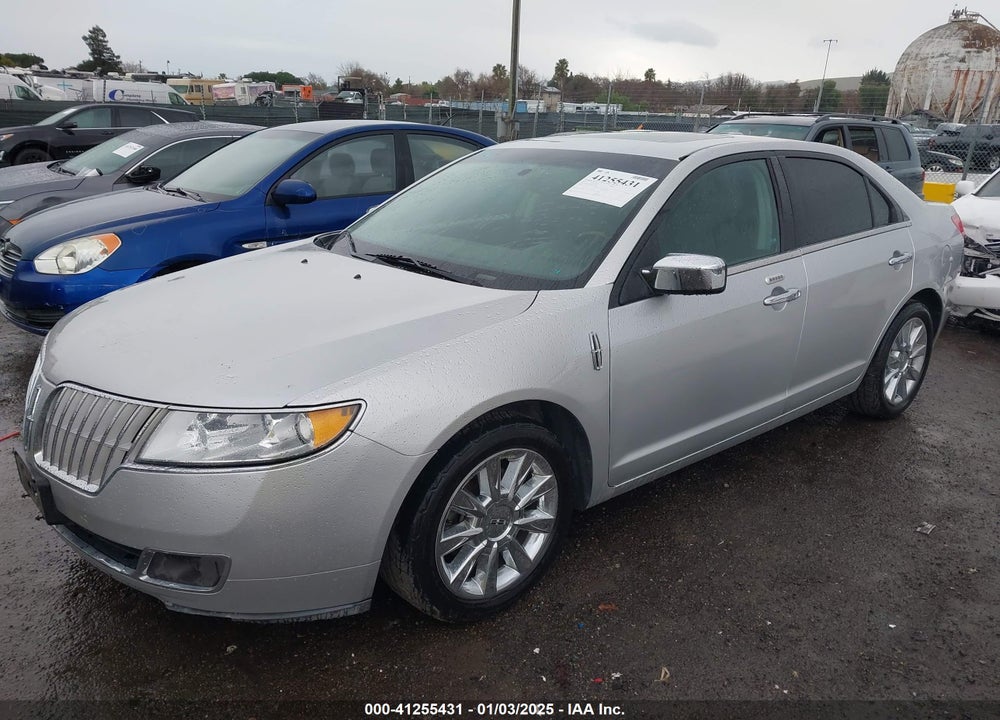 2011 LINCOLN MKZ VIN: 3LNHL2GC3BR752568