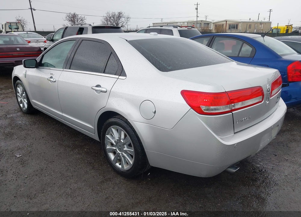 2011 LINCOLN MKZ VIN: 3LNHL2GC3BR752568
