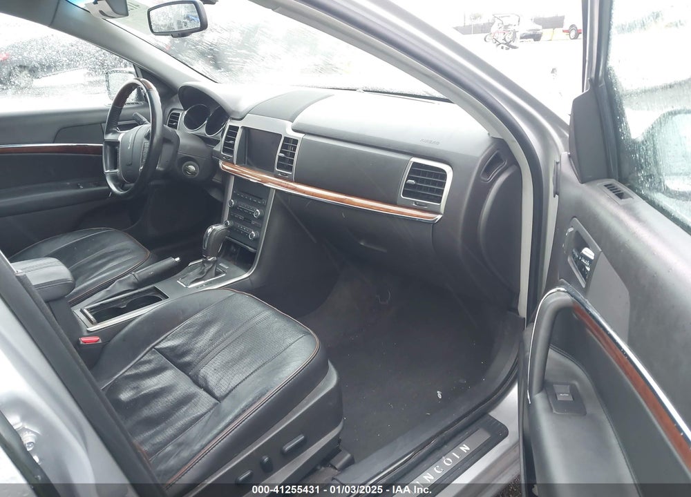 2011 LINCOLN MKZ VIN: 3LNHL2GC3BR752568