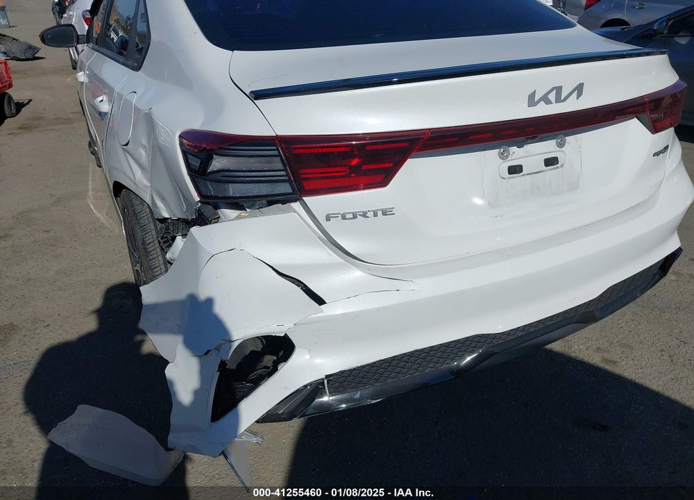 2023 KIA FORTE VIN: 3KPF54AD4PE594646