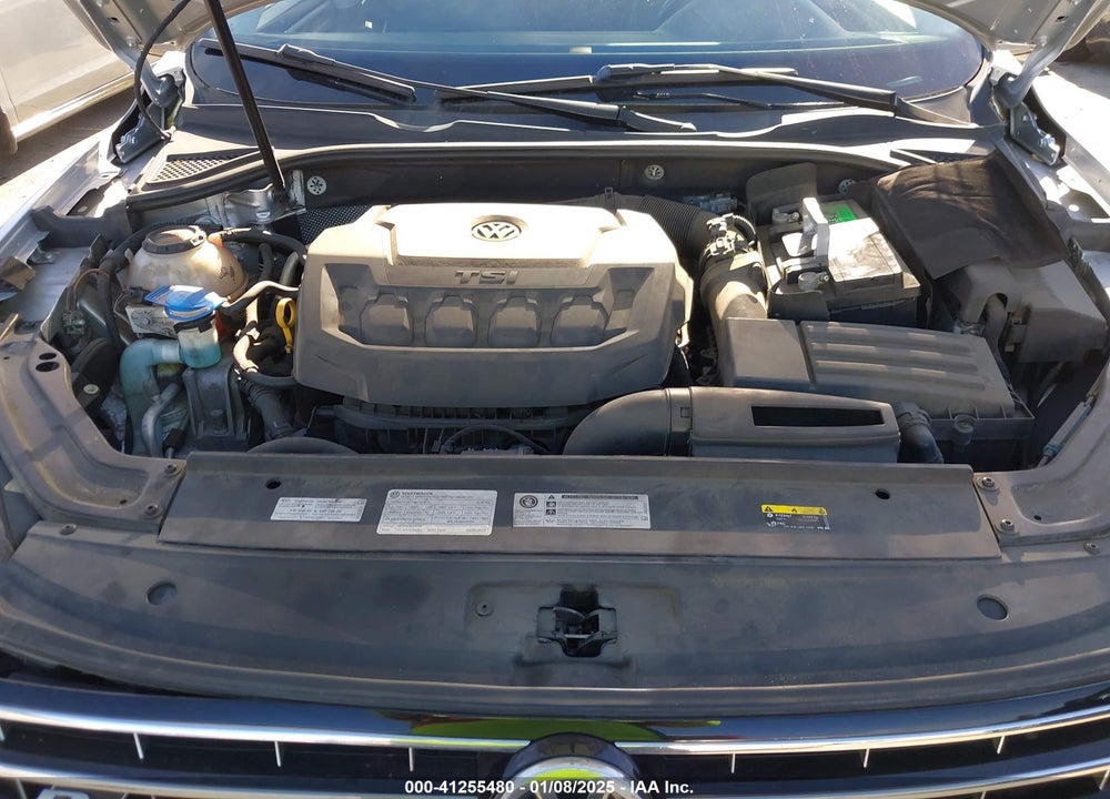 2018 VOLKSWAGEN PASSAT VIN: 1VWAA7A36JC006207
