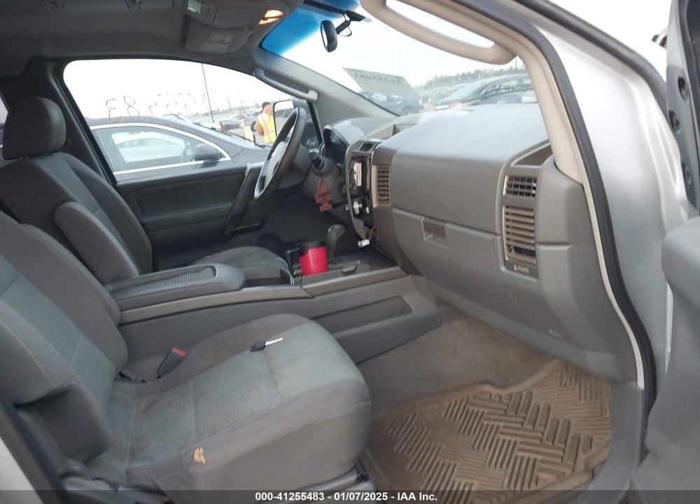 2005 NISSAN TITAN SE VIN: 1N6BA06B05N579321