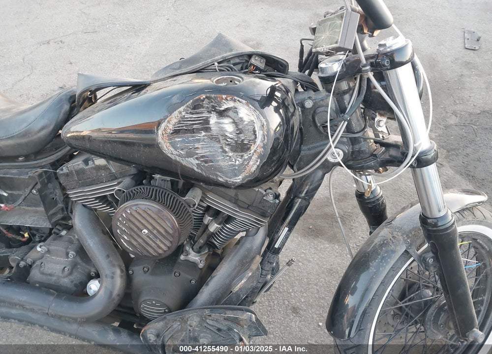 2007 HARLEY-DAVIDSON FXDBI VIN: 1HD1GX4137K329641