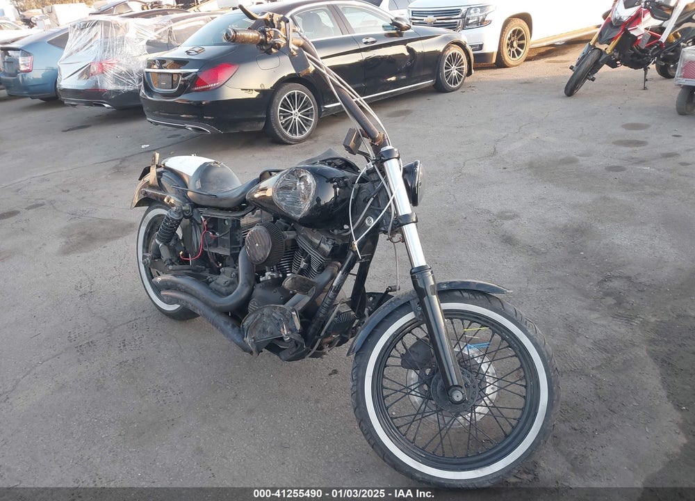 2007 HARLEY-DAVIDSON FXDBI VIN: 1HD1GX4137K329641