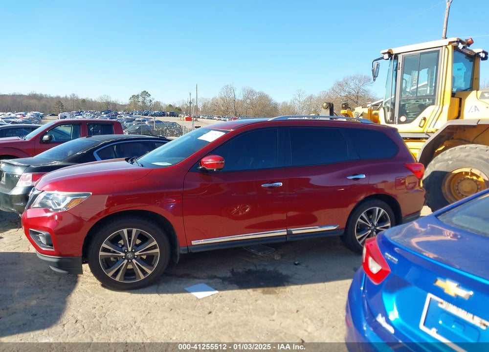 2018 NISSAN PATHFINDER PLATINUM VIN: 5N1DR2MM8JC662369