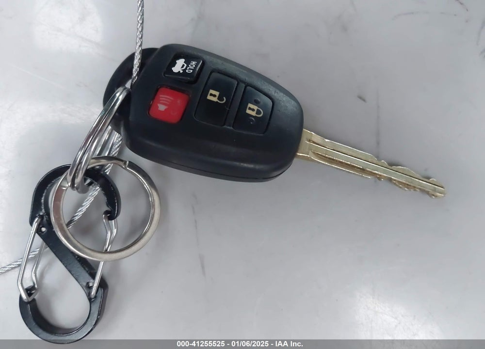 2014 TOYOTA COROLLA LE VIN: 2T1BURHE1EC038206