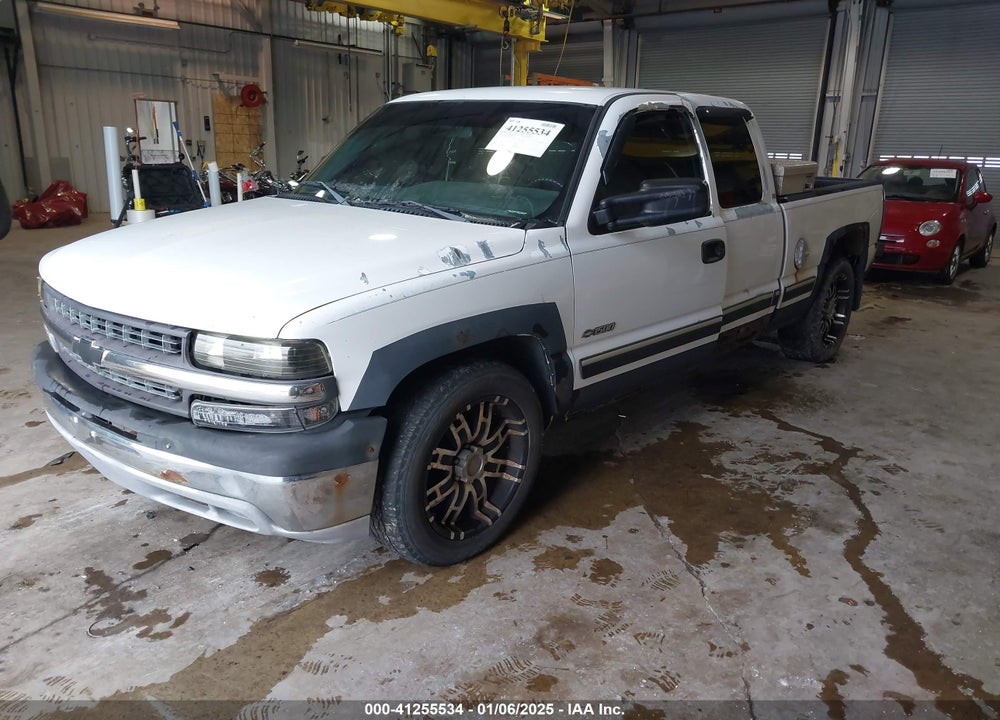 2001 CHEVROLET SILVERADO 1500 LS VIN: 2GCEC19T011405202