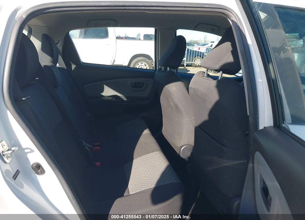 2015 TOYOTA YARIS L VIN: VNKKTUD34FA042256