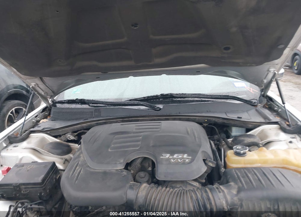 2011 CHRYSLER 300 LIMITED VIN: 2C3CA5CG2BH614535