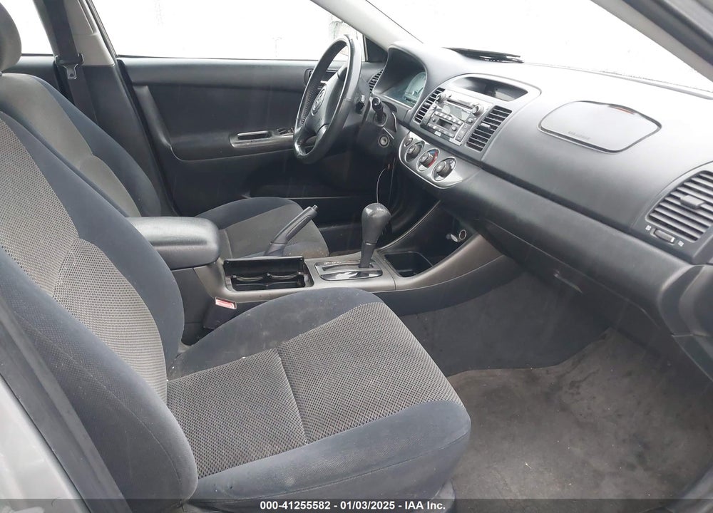 2003 TOYOTA CAMRY SE VIN: 4T1BE32K53U229583