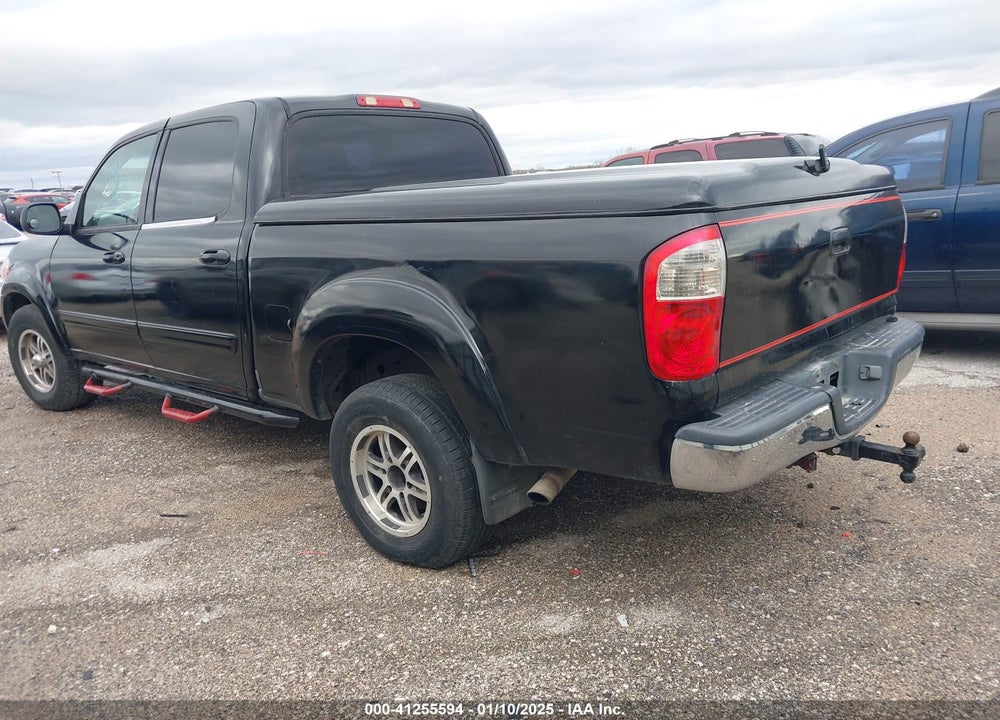 2005 TOYOTA TUNDRA LIMITED V8 VIN: 5TBDT48165S469555