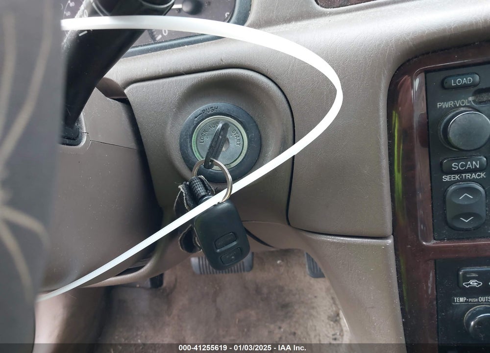 2001 TOYOTA CAMRY LE V6 VIN: JT2BF22K410324371