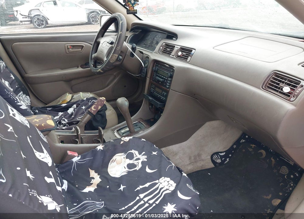 2001 TOYOTA CAMRY LE V6 VIN: JT2BF22K410324371