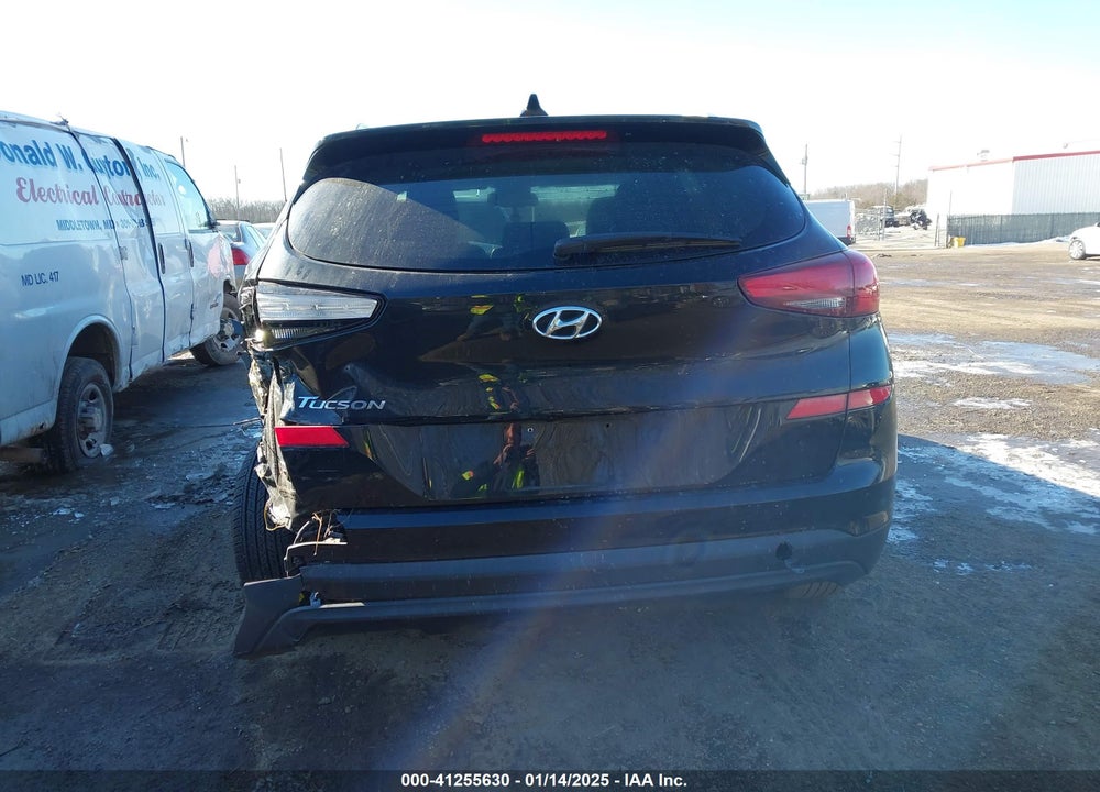 2019 HYUNDAI TUCSON VALUE VIN: KM8J33A4XKU979791