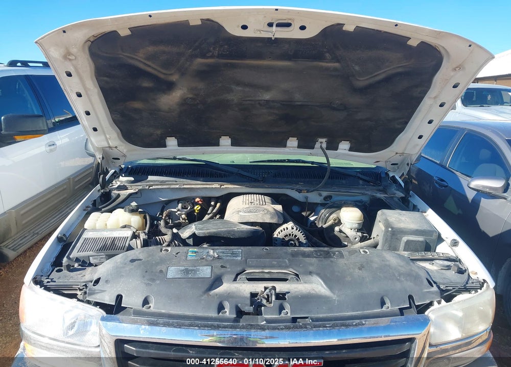 2005 GMC SIERRA 1500 SLE VIN: 2GTEC13T151256510