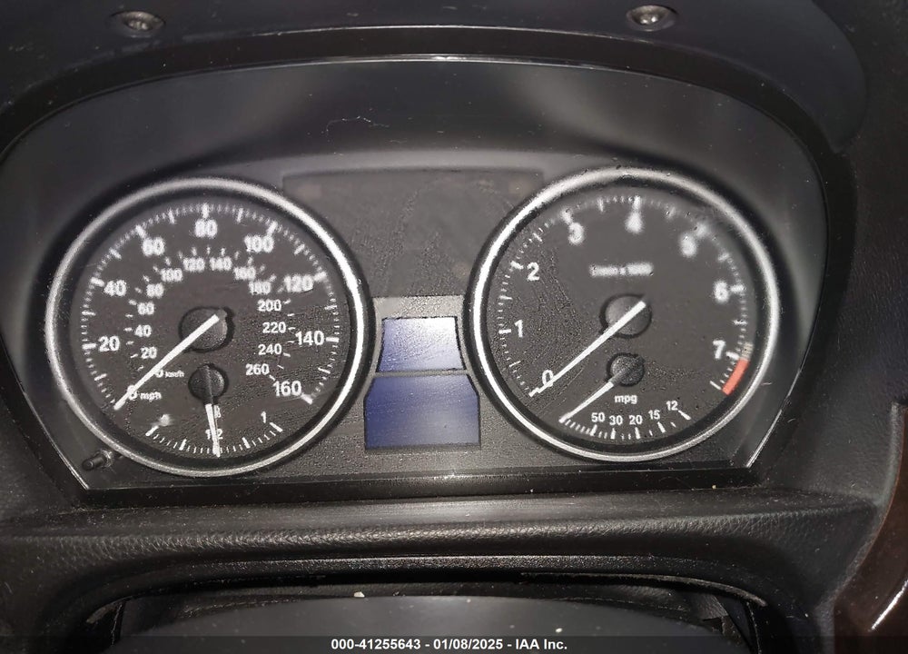 2011 BMW 328 VIN: WBAPK5C5XBA658285