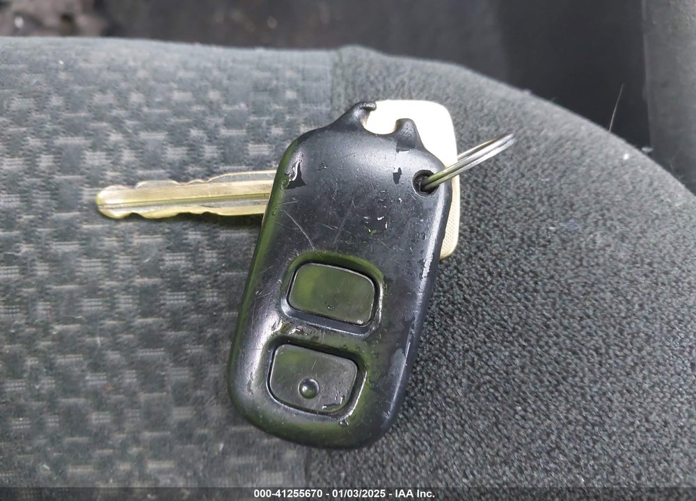 2004 TOYOTA COROLLA S VIN: 1NXBR32E24Z224857