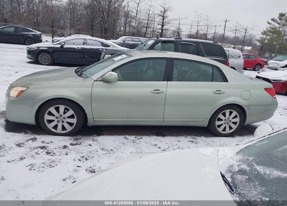 2005 TOYOTA AVALON XLS VIN: 4T1BK36B15U044260