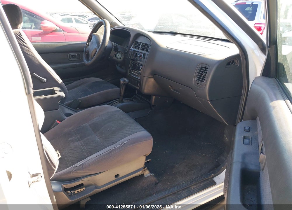 2000 NISSAN PATHFINDER LE/SE/XE VIN: JN8AR07S2YW432068
