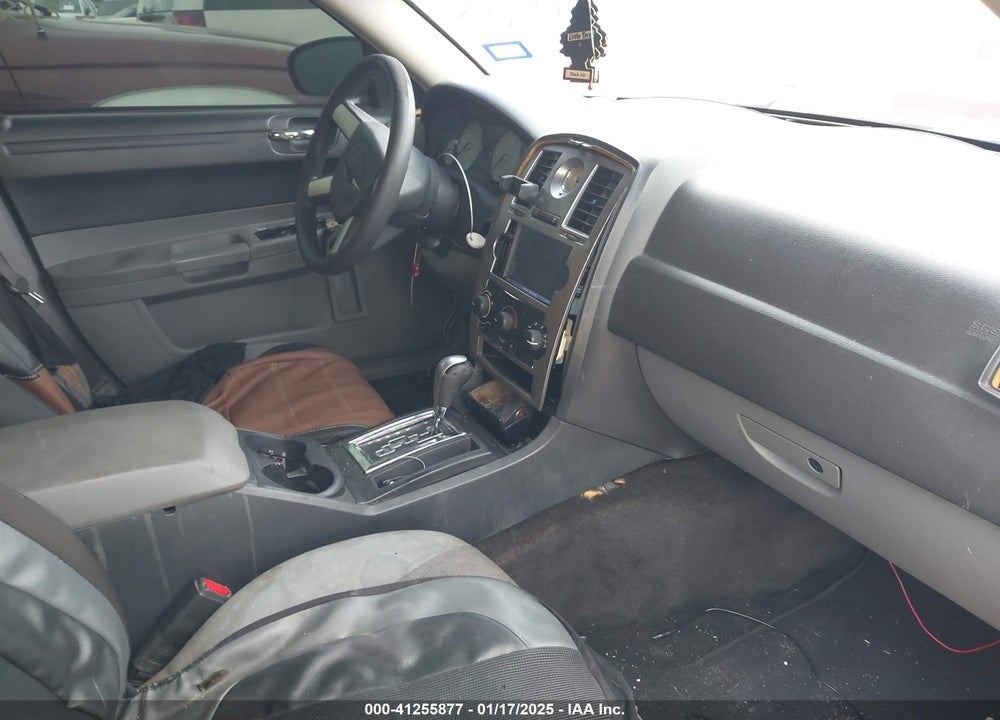 2005 CHRYSLER 300 VIN: 2C3JA43R95H594758