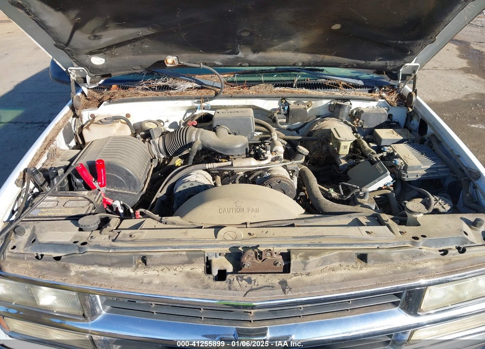 1999 CHEVROLET TAHOE LS VIN: 1GNEK13R1XJ355240
