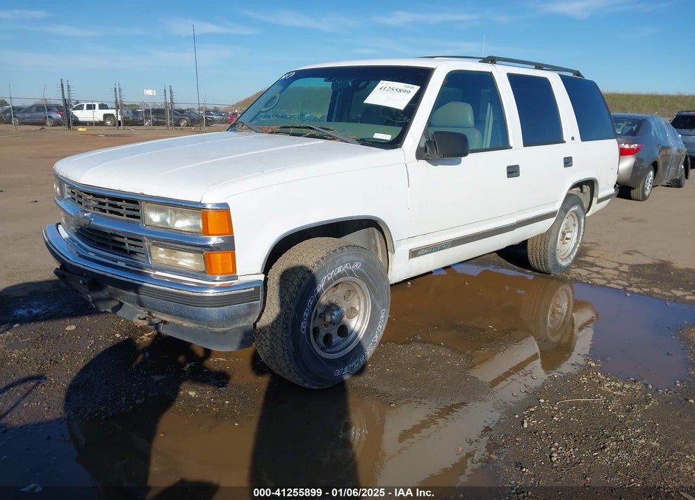 1999 CHEVROLET TAHOE LS VIN: 1GNEK13R1XJ355240