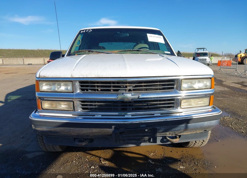 1999 CHEVROLET TAHOE LS VIN: 1GNEK13R1XJ355240