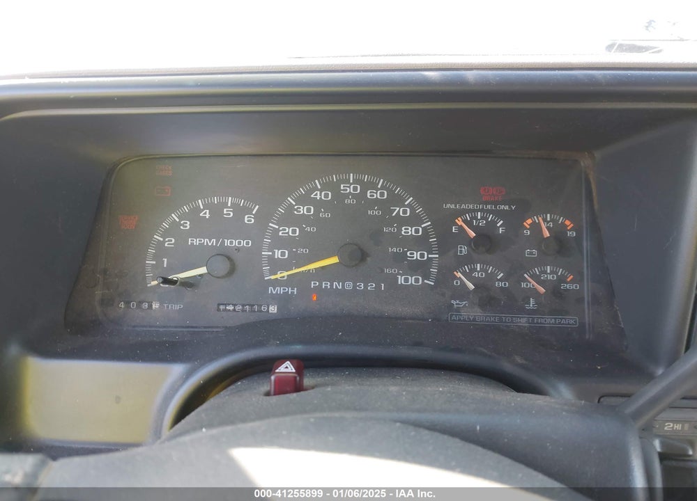 1999 CHEVROLET TAHOE LS VIN: 1GNEK13R1XJ355240